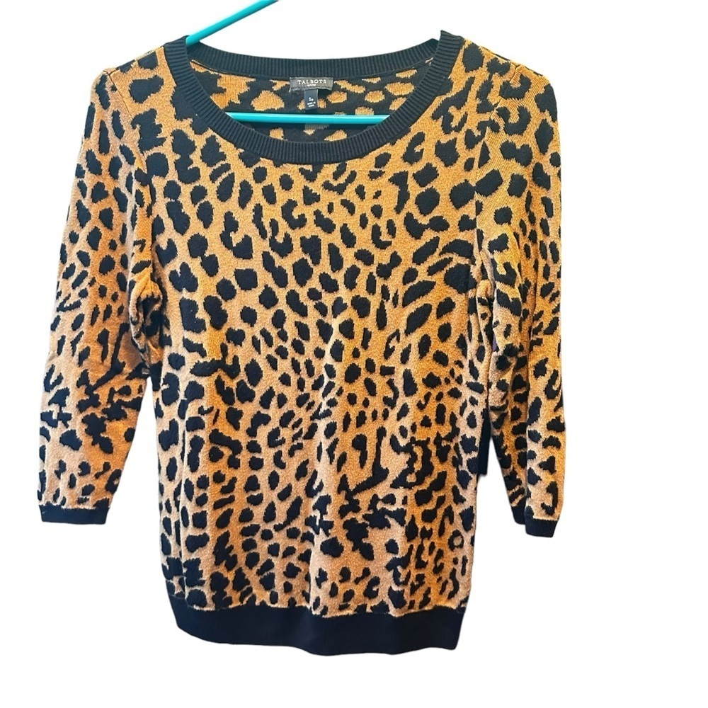 🔴 5 for $40 SALE!
Talbots Petites Cheetah Print Crew Neck Sweater sz s